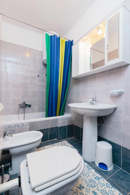 Andela Apartment Pula Kamer foto