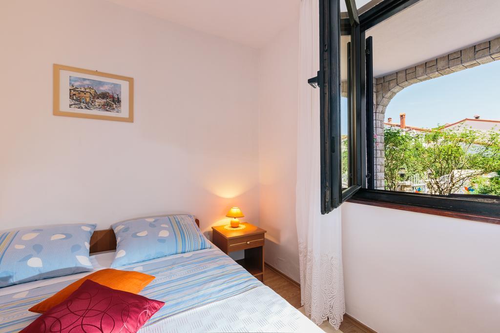 Andela Apartment Pula Kamer foto
